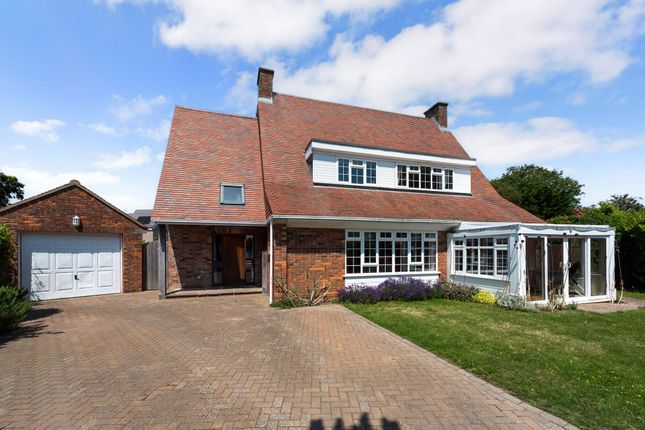 6 bed property, in The Byeway, £1,500,000