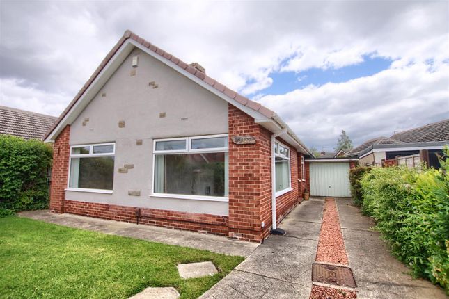 3 bed property, in Priory Drive, £269,995