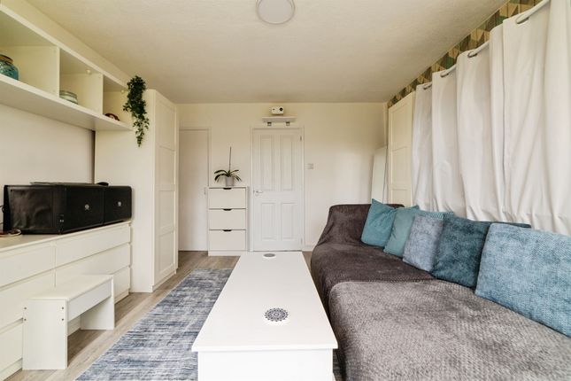 Studio, in Boundary Court, £160,000