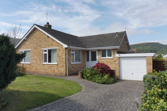 2 bed property, in Exmoor Way, £350,000