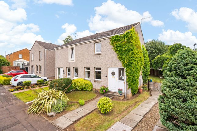 2 bed property, in 6 North Bughtlinside, £245,000
