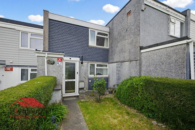 2 bed property, in 7 Brixham Walk, £160,000