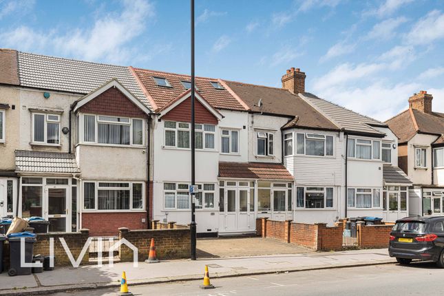 5 bed property, in Mitcham Road, £525,000