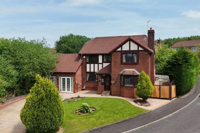5 bed property, in Beardwood Park, £650,000