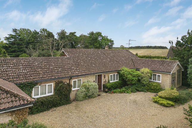 4 bed property, in The Green, £595,000