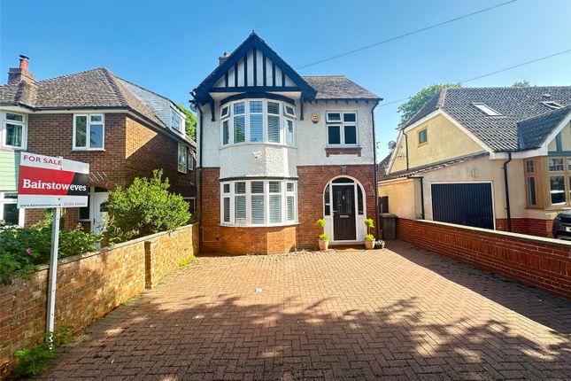 3 bed property, in Horton View, £475,000