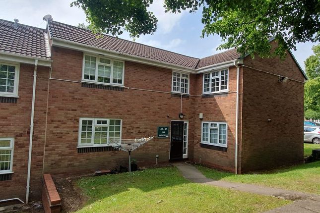 1 bed property, in 51 Far Highfield, £67,000