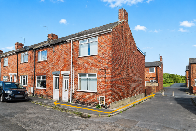 2 bed property, in 72 Albert Street Grange Villa, £10,000