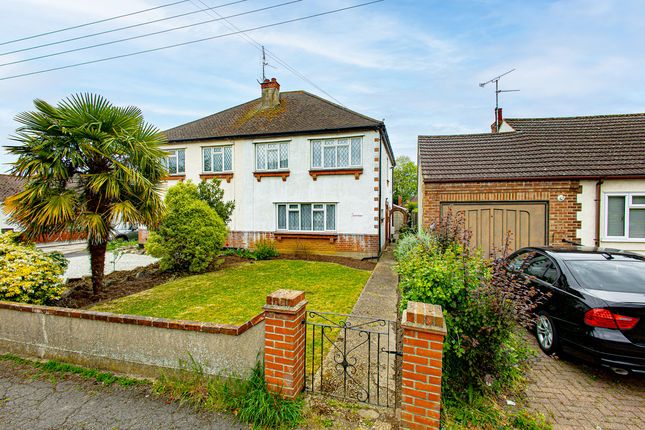 4 bed property, in Hadleigh Park Avenue, £450,000