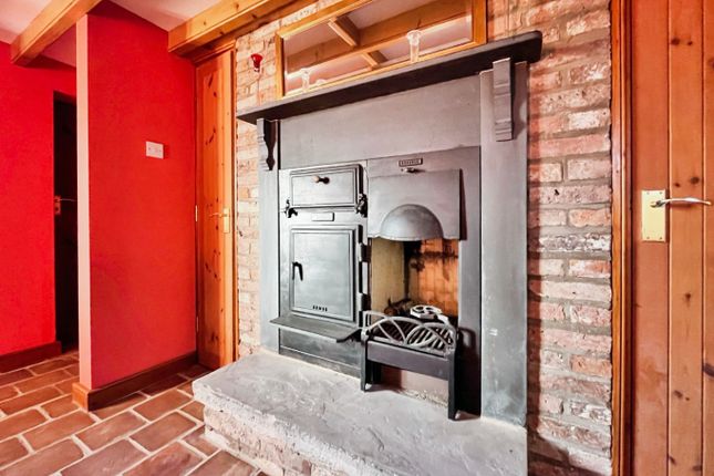 4 bed property, in Church Lane, £500,000