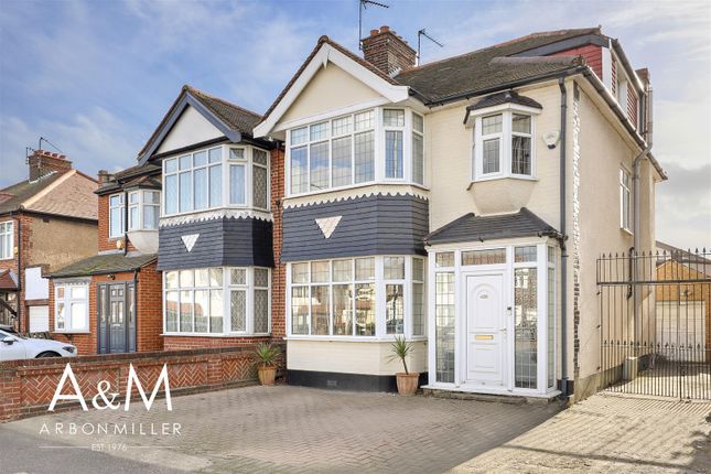 4 bed property, in Clayhall Avenue, £700,000