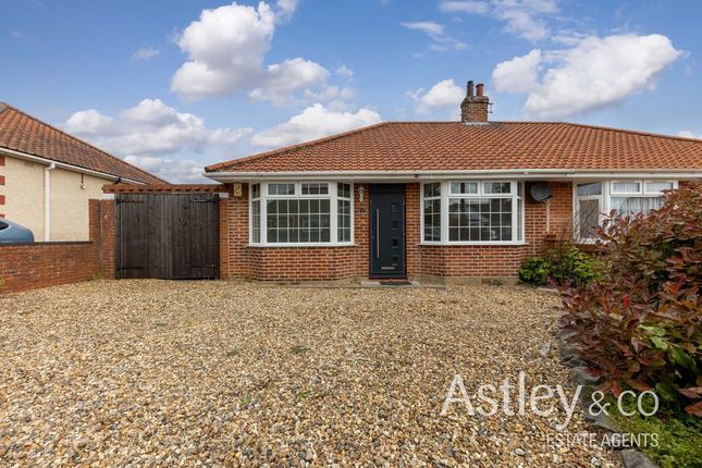 3 bed property, in Orchard Close, £325,000