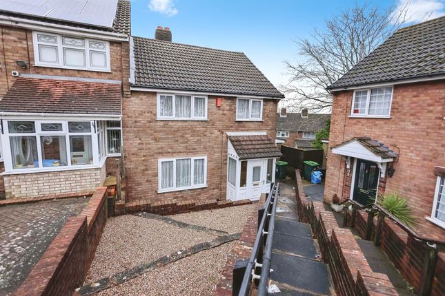 3 bed property, in Hawfield Close, £170,000