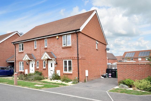 3 bed property, in Horley, £450,000