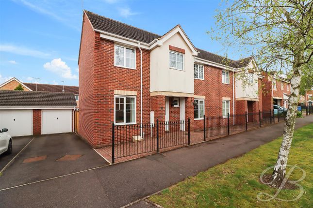 3 bed property, in Black Rock Way, £225,000