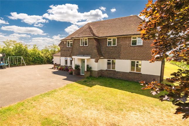 5 bed property, in Framfield Road, £800,000