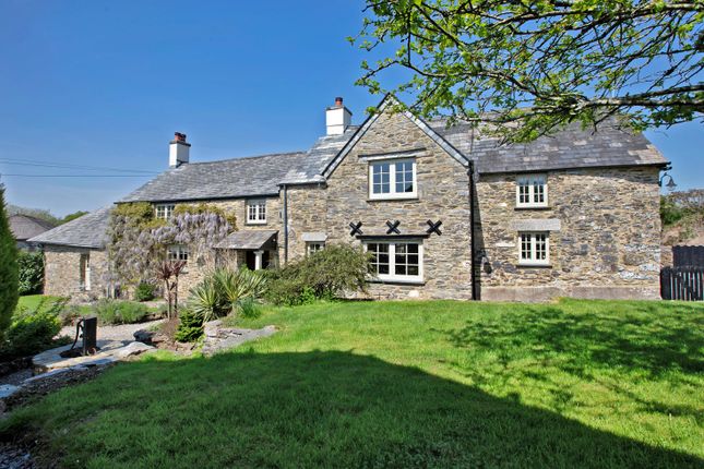 7 bed property, in Lower Hill Farm, £1,650,000