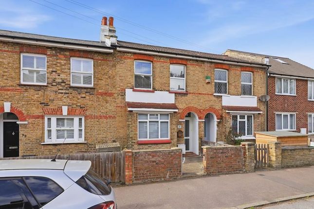 3 bed property, in Whateley Road, £550,000