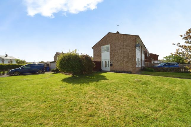 4 bed property, in High View, £375,000