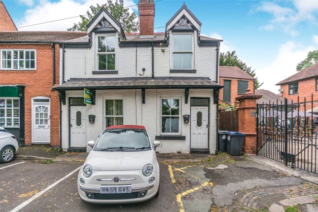 1 bed property, in The Green, £135,000