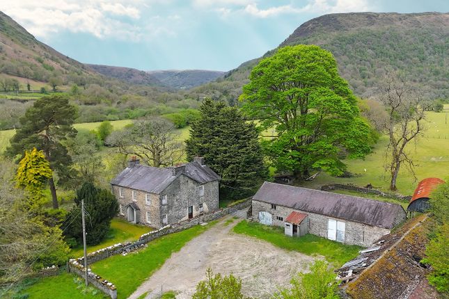 5 bed property, in Rhandirmwyn, £800,000