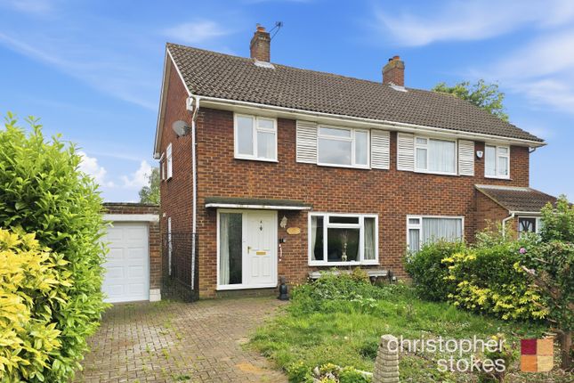 3 bed property, in Field Way, £500,000