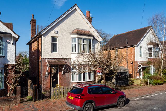 3 bed property, in Hopwood Gardens, £685,000