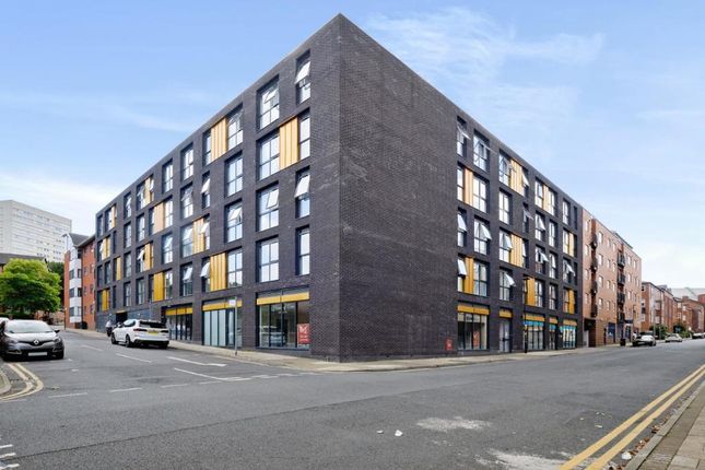 1 bed property, in Helena Street, £150,000