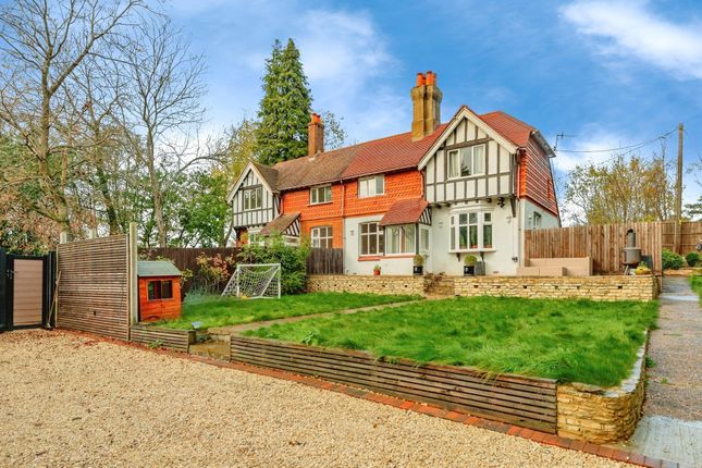 3 bed property, in Deans Lane, £375,000