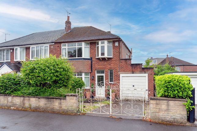 3 bed property, in Norton Park View, £325,000