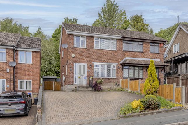 3 bed property, in Harington Drive, £195,000