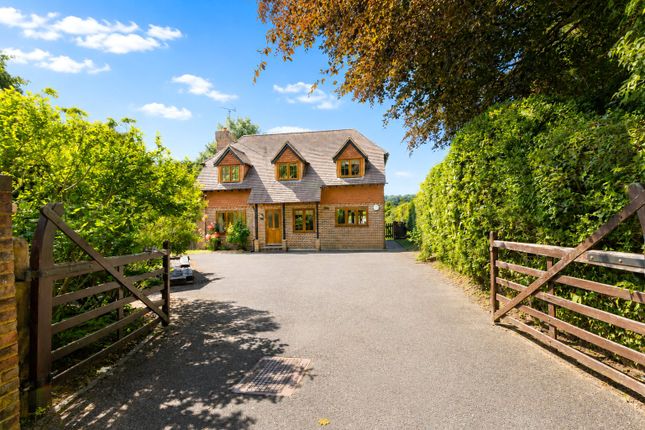 4 bed property, in Haslemere, £995,000