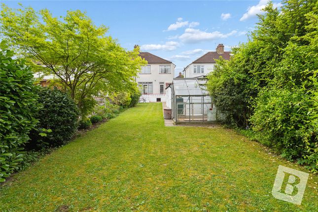 3 bed property, in Meadowside Road, £575,000