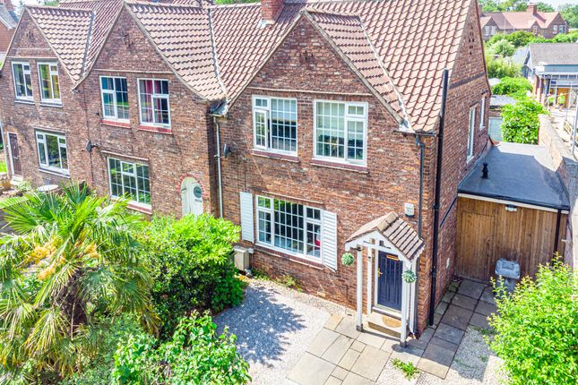 3 bed property, in Fulford Road, £400,000