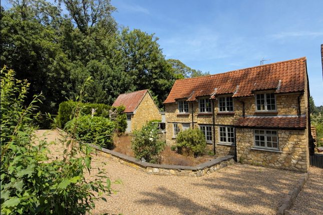 4 bed property, in Gayhurst, £600,000
