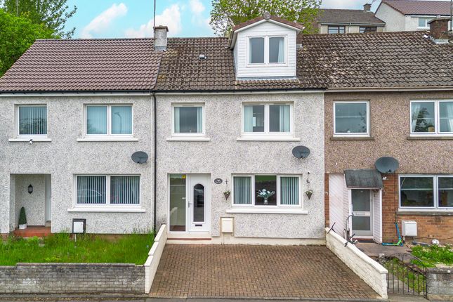3 bed property, in Ladywell Road, £90,000