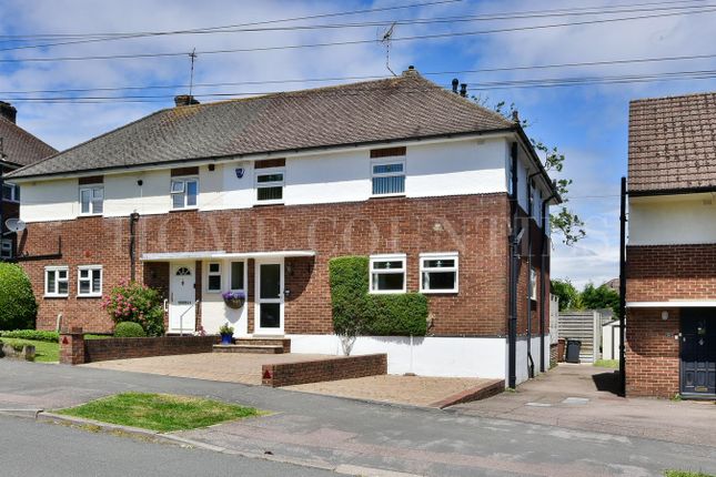 4 bed property, in Shillitoe Avenue, £699,950