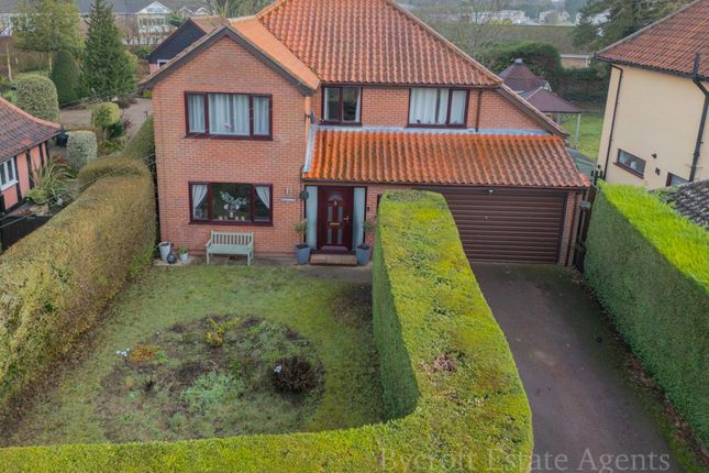 4 bed property, in Butt Lane, £375,000