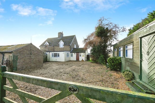 3 bed property, in Cockle Hole, £250,000