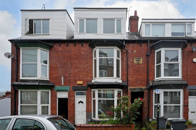 4 bed property, in Wayland Road, £240,000
