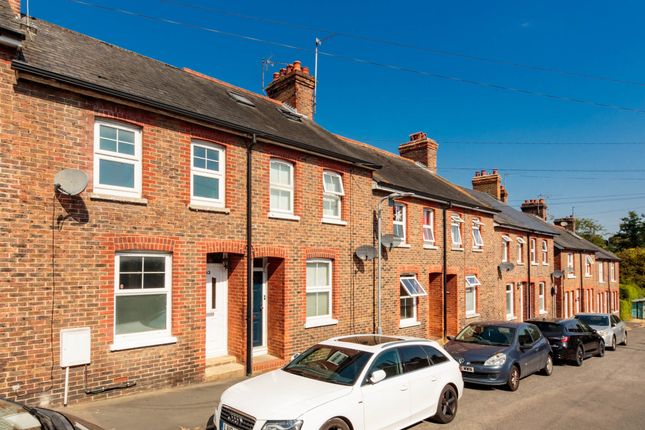 3 bed property, in Alexandra Road, £299,500