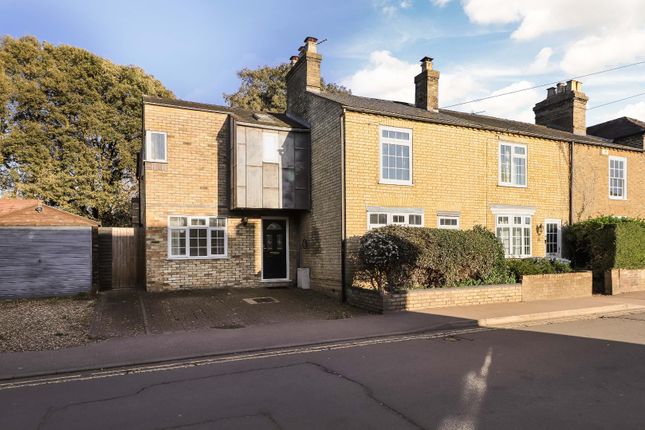 3 bed property, in Station Road, £650,000