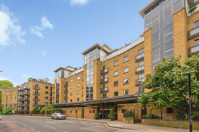 1 bed property, in 50 Wapping High Street, £800,000