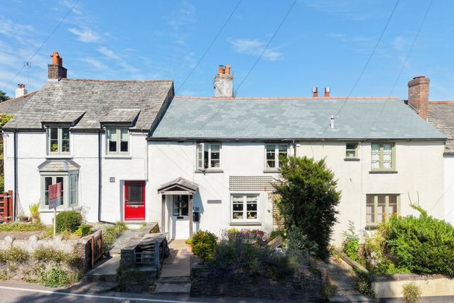 3 bed property, in St. Stephens Hill, £275,000