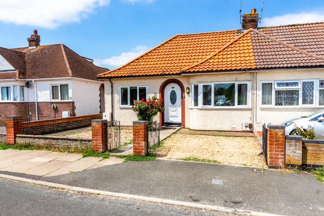 2 bed property, in Church Hall Road, £210,000