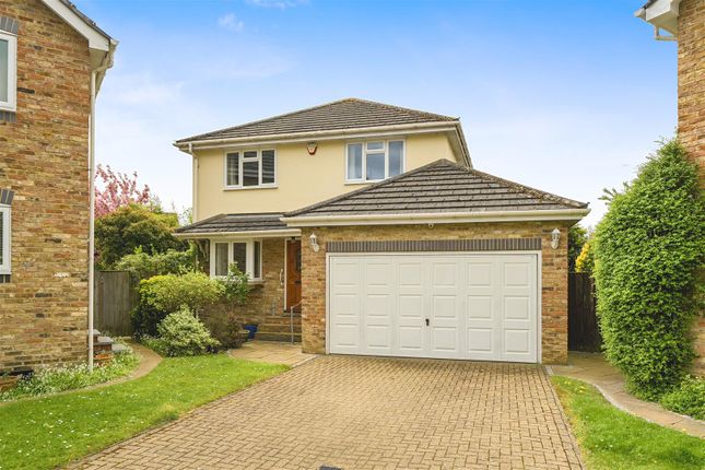 4 bed property, in Irwin Close, £1,150,000