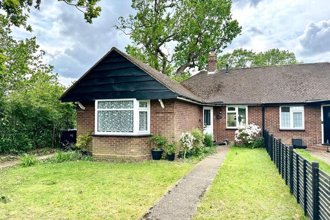 2 bed property, in Heronfield, £635,000