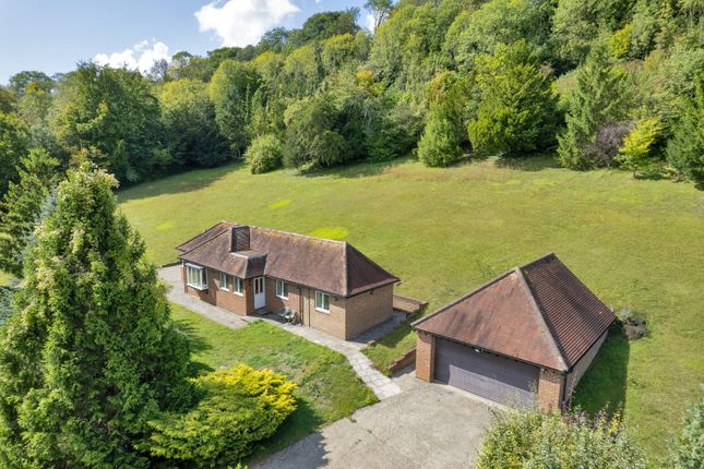 2 bed property, in Dean Lane, £550,000