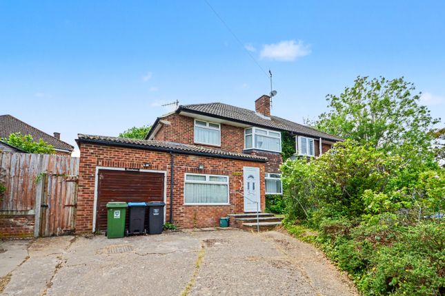 4 bed property, in Rosehaven Lockers Park Lane, £485,000