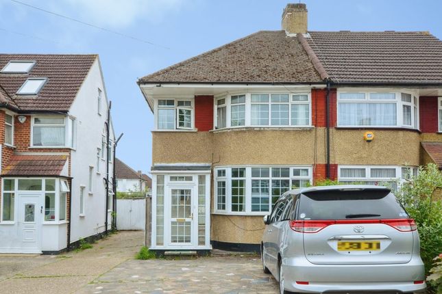 3 bed property, in Hermitage Way, £527,000